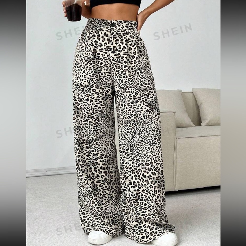 Women's Leopard Print Pleated Pocket Straight Wide-Leg Fashion Suit Trousers